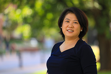 Dedicated to teaching: Luo wins Ferguson College of Agriculture Early Career Award for Excellence in Teaching