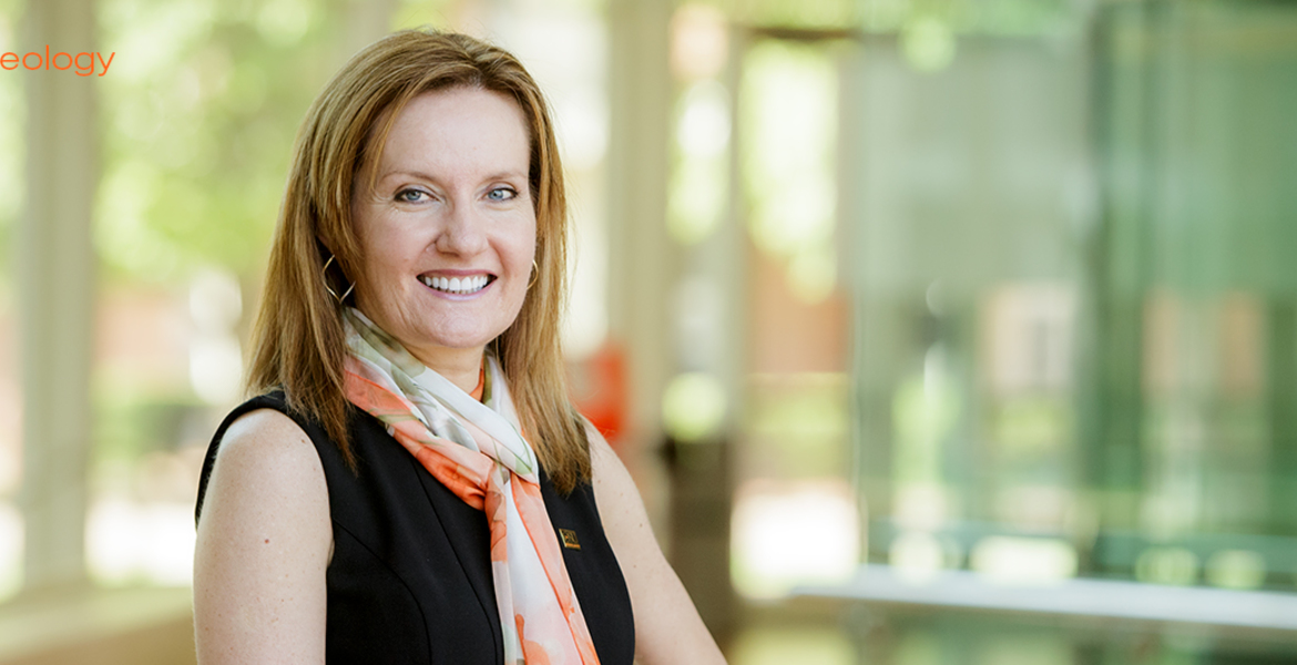 Knapp's passion for earth sciences leads her to geology