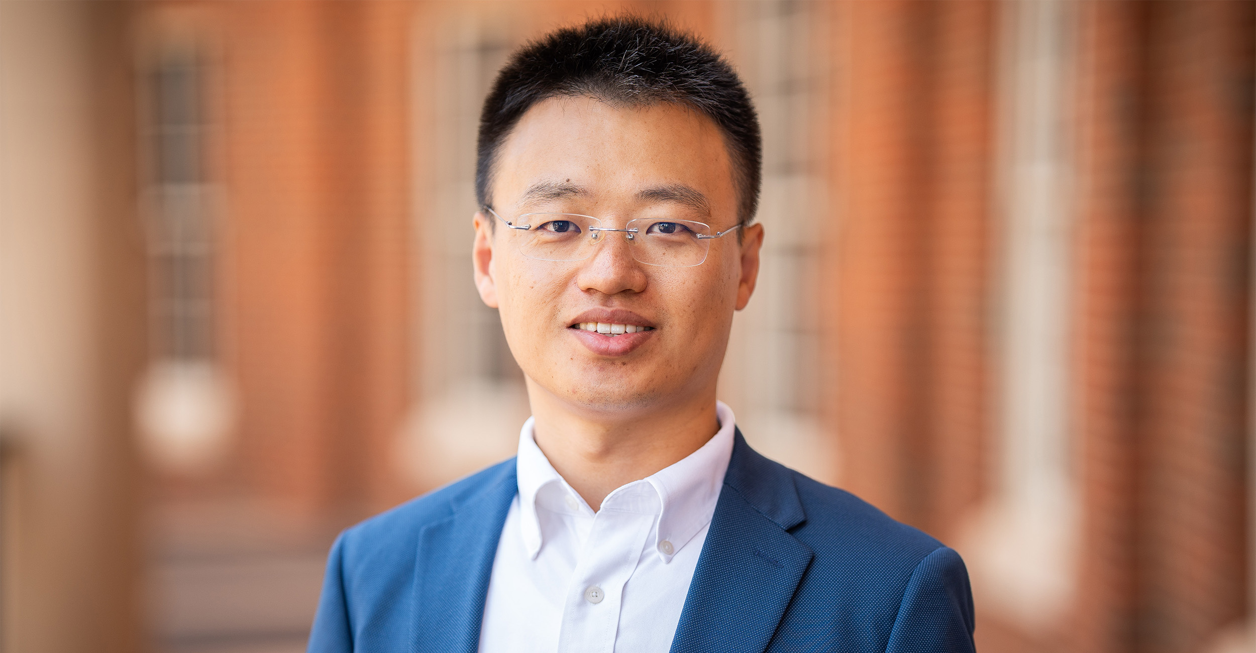 Spears Business economics faculty member Sun wins ARES Best Article Award for real estate study on agent connectivity