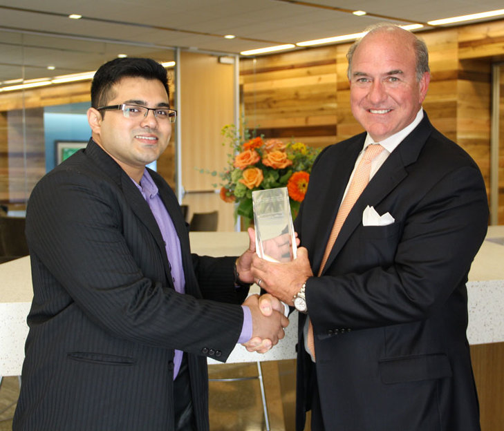Paramel-Paiva-Award.jpg