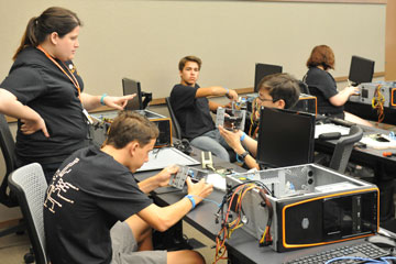 Spears Business hosts ISyTE Academy for high schoolers