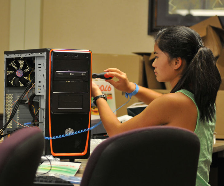 ISyTE-student-web.jpg