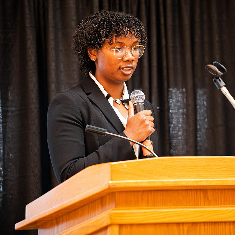 Olivia McKeever Olivia McKeever delivers a business pitch.