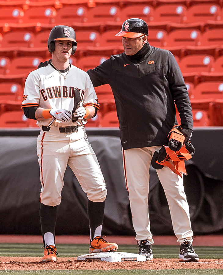 Robin Ventura - Student Assistant - Cowboy Baseball Coaches - Oklahoma  State University Athletics