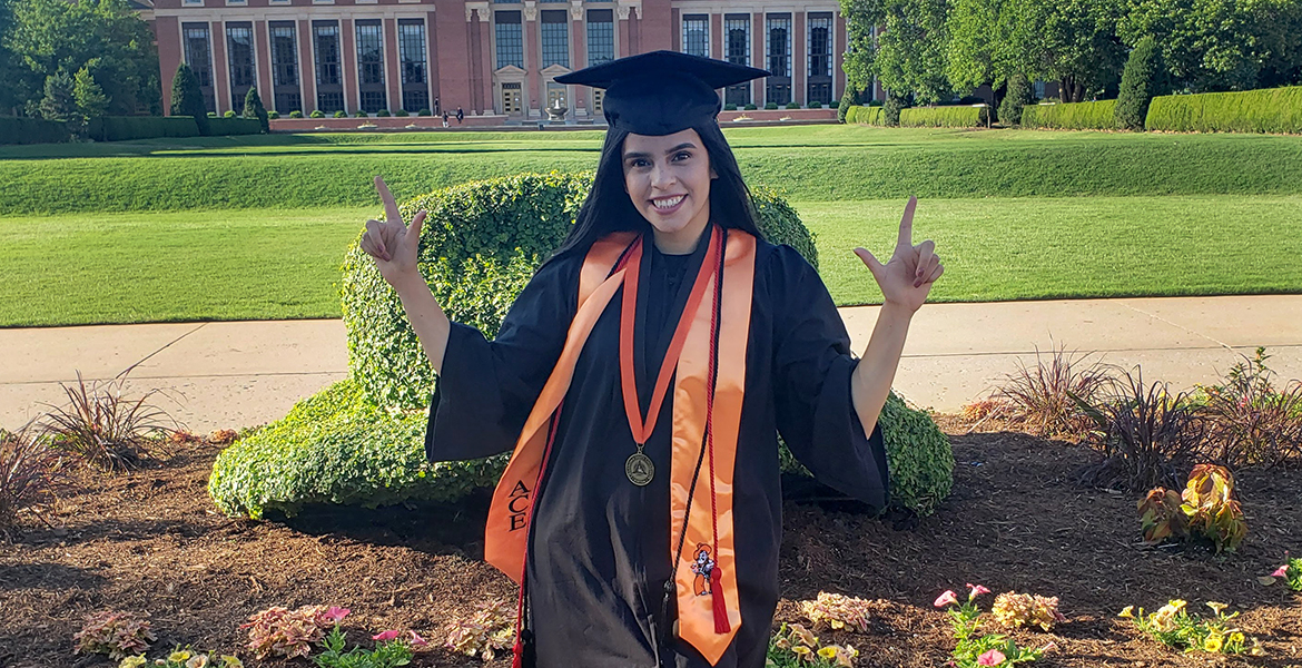 Accounting's Yenifer Perez recognized for academic achievement | Oklahoma  State University