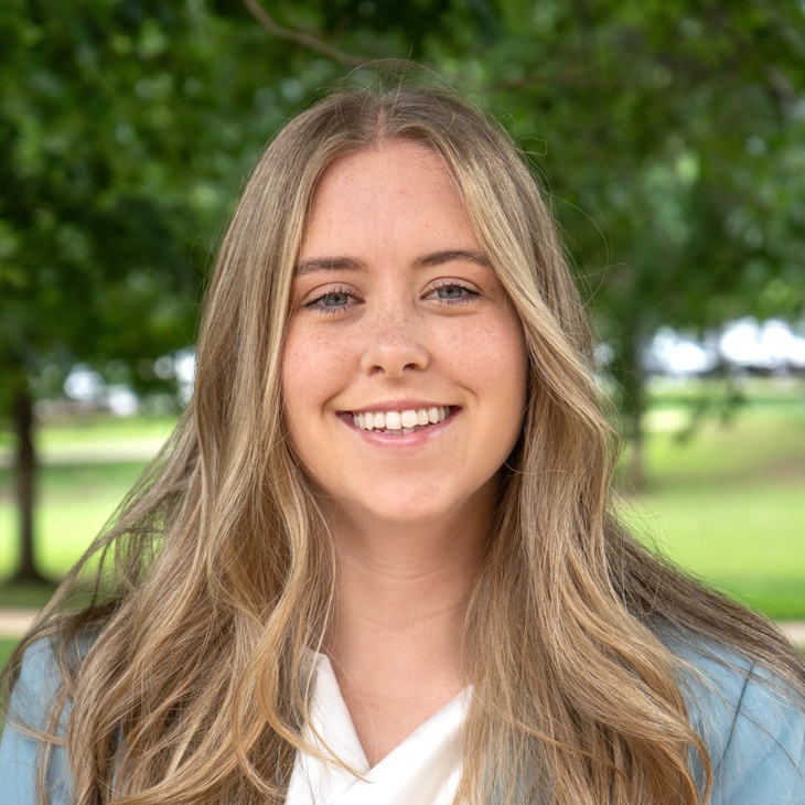 Grace Baldwin headshot. 