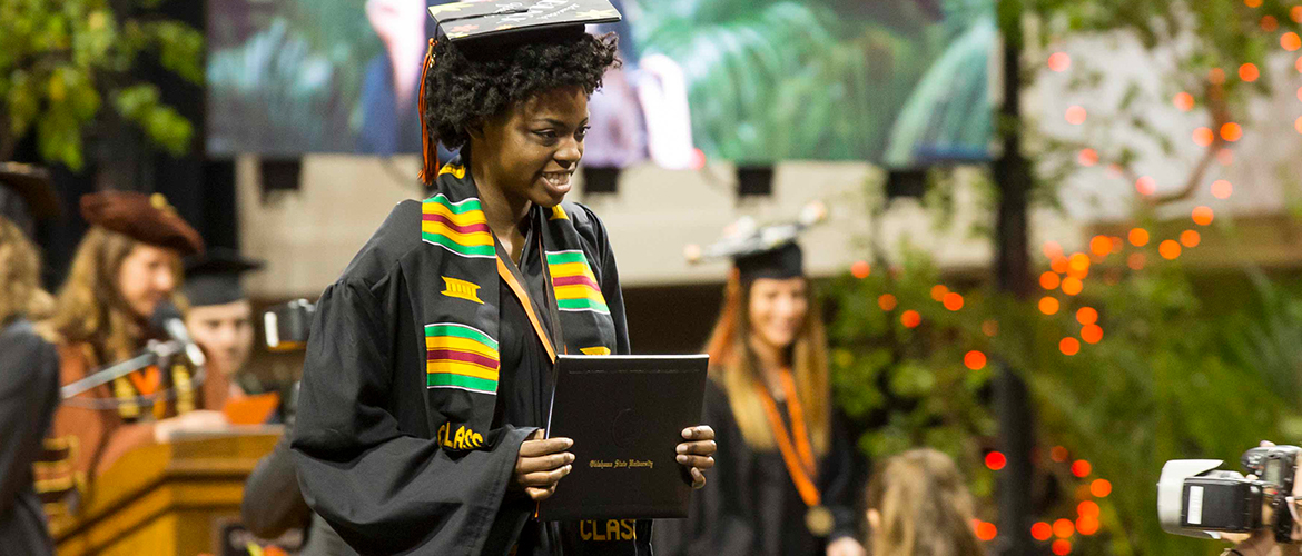 Oklahoma State honors graduates during commencement ceremonies