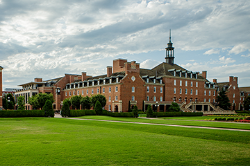 Colleges of Education, Health and Aviation and Human Sciences present Graduate Education Awards