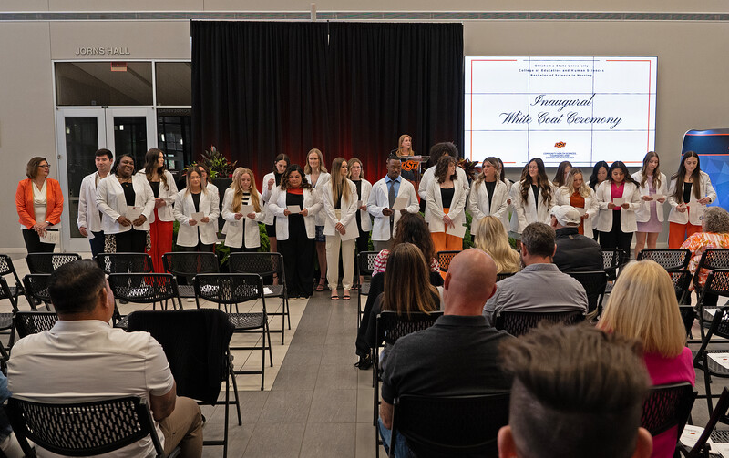 Students recieve coats at inaugural White Coat Ceremony