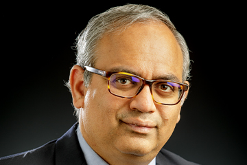 Dr. Jindal Shah awarded the 2020 Distinguished Early Career Faculty Award