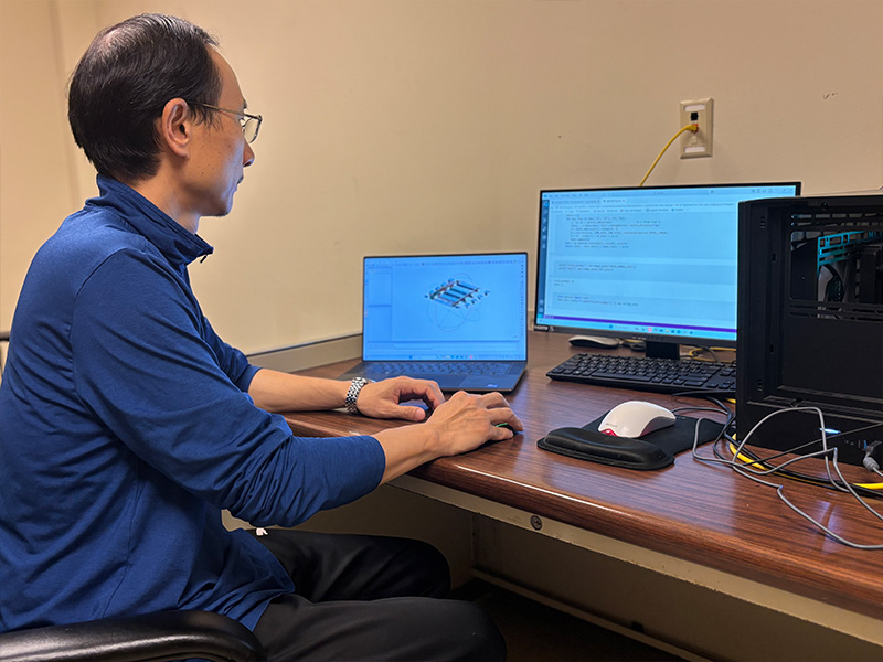 Dr. Li looks at virtual 3D rail tracks generated from sensor data to support digital twin and defect detection