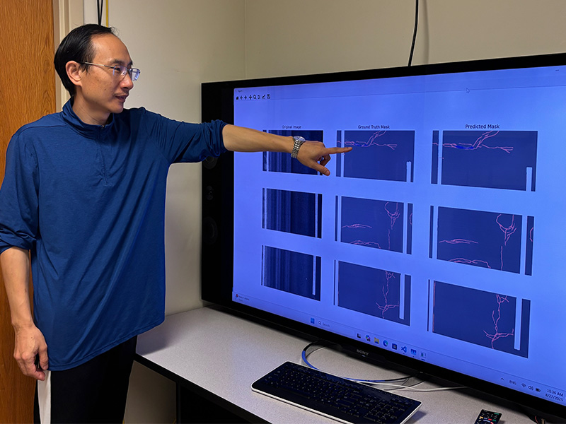 Joshua Li looks at Multi-modal AI models for simultaneous detection of multiple pavement surface distresses