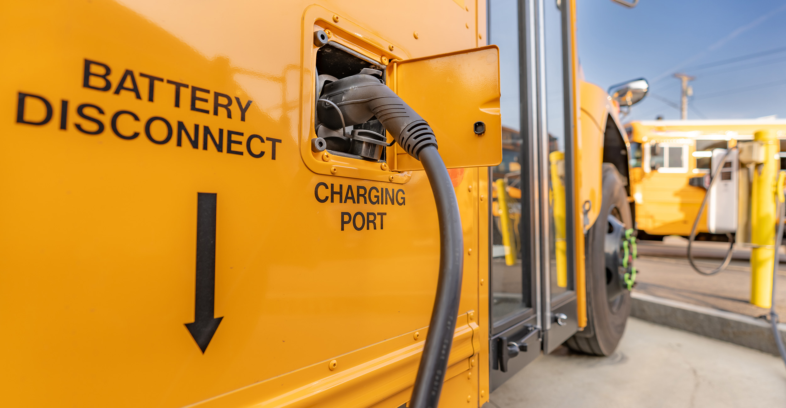 Oklahoma researchers turn electric school buses into tools for grid resilience