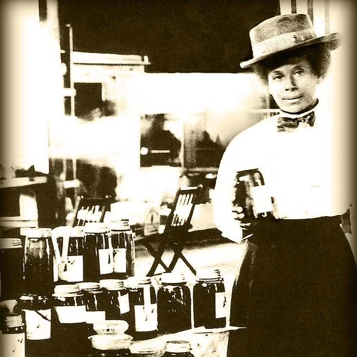Annie Peters Hunter