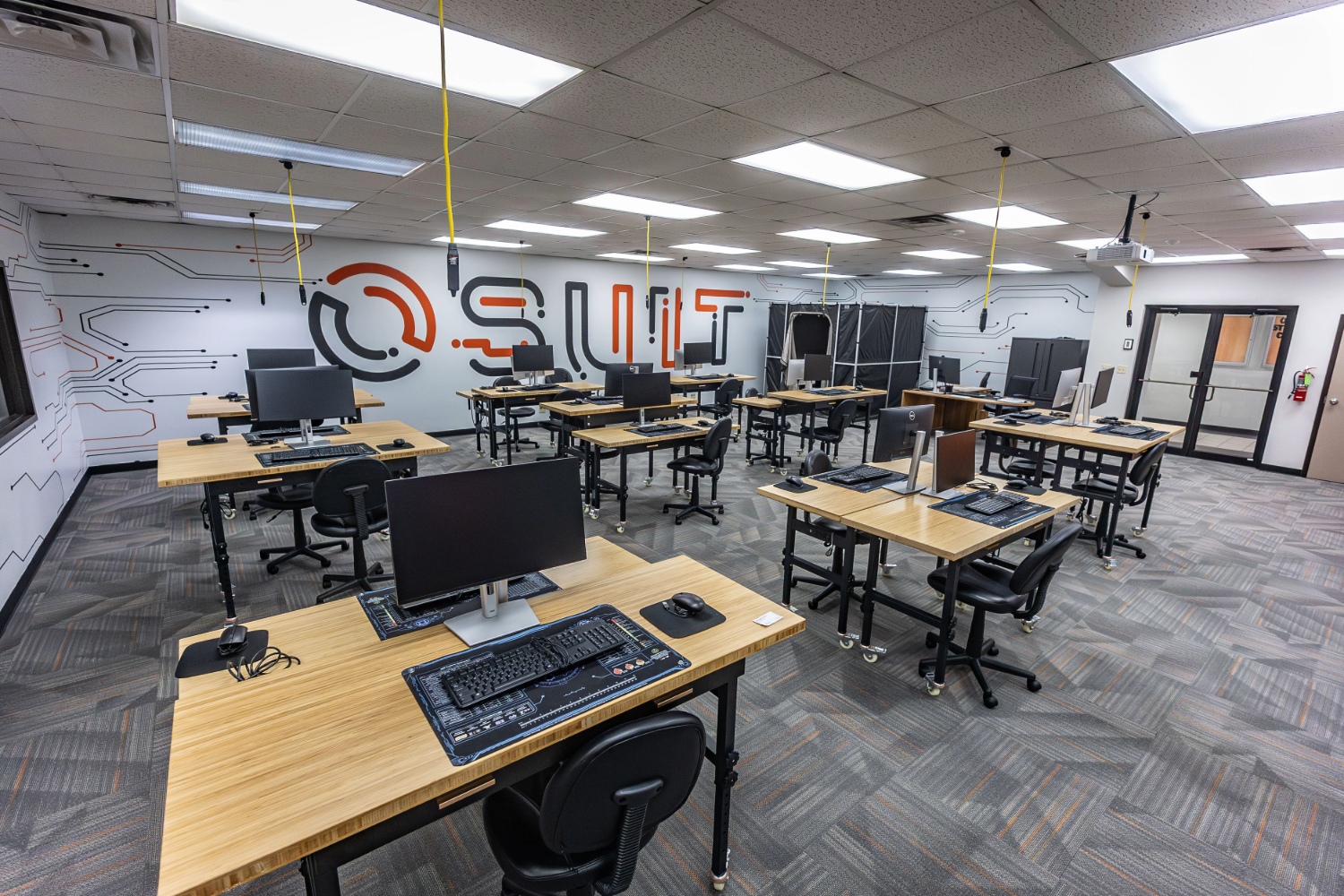 Inside OSUIT’s New IT Lab: Micro-computing, robotics, and a state-of-the-art Faraday room