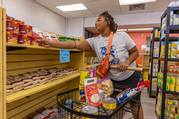 A student shops for supplies at OSUIT's Pete's Pantry.