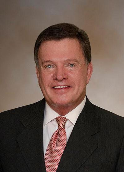 Howell Named Western Veterinary Conference President