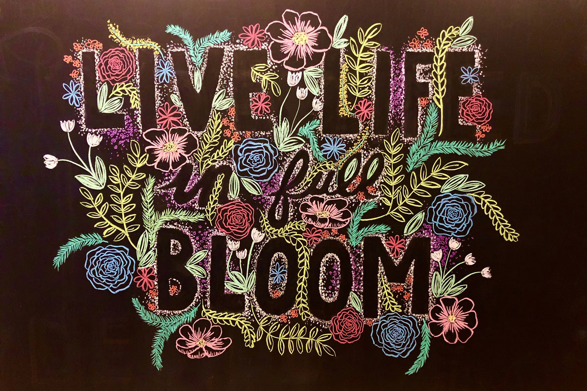 live life in full bloom