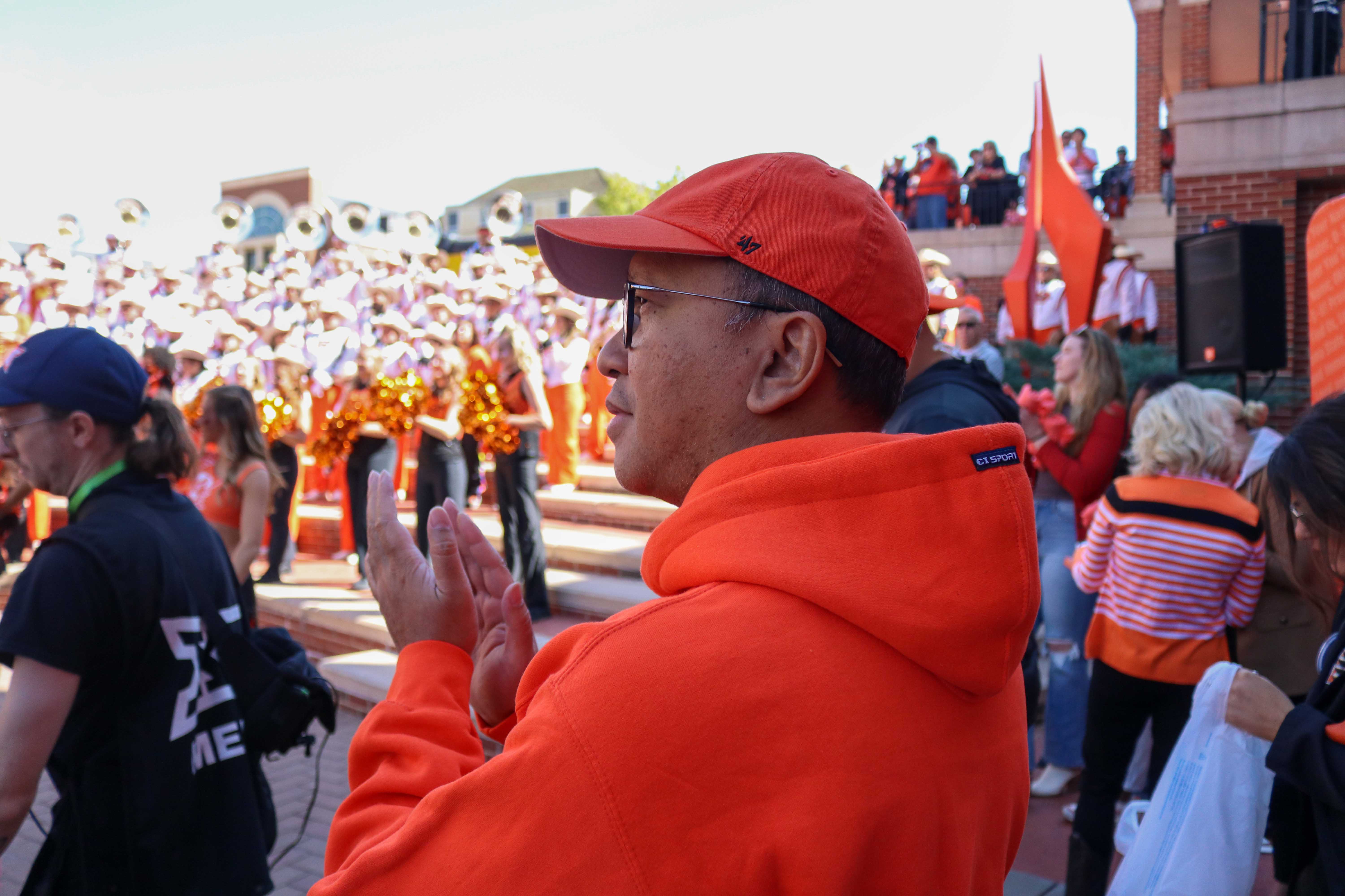 Roeslani before a Cowboy football game.