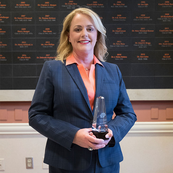 Dr. Ann Caine at Alumni Hall of Fame awards ceremony