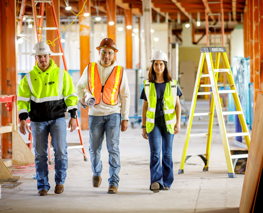 The Francis and Kathleen Rooney Construction Engineering Technology Program will be named in recognition of their gift.