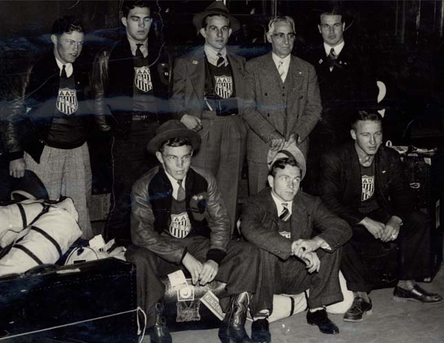 Group of AAU wrestlers