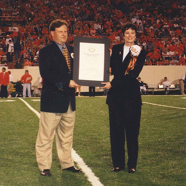 CASE awards the Circle of Excellence to OSU Alumni Association