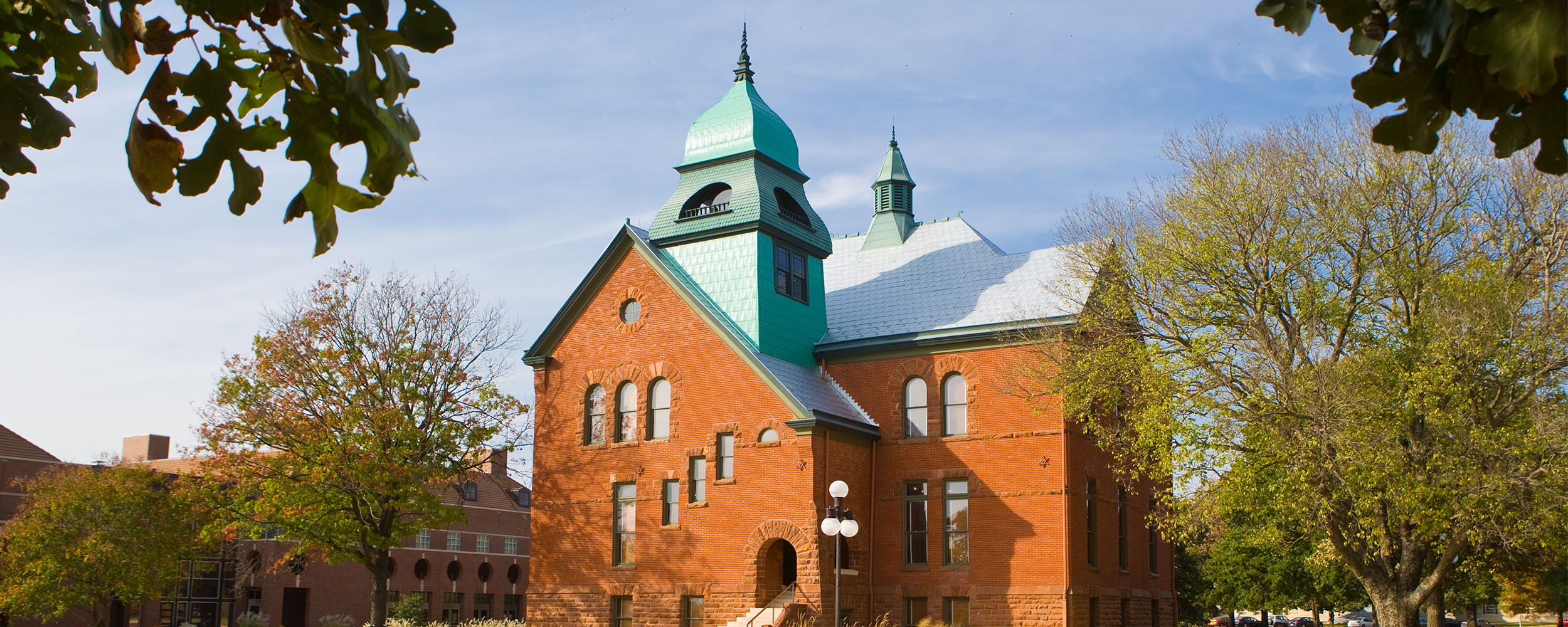 Elevating Honors: Shaffers’ $1 million gift establishes the Honors College’s first endowed chair