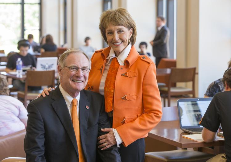 OSU President Hargis and First Cowgirl Ann Hargis