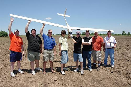 A team of OSU aerospace engineering students at OSU set aviation world records for unmanned flight in 2008 with Pterosoar-B.